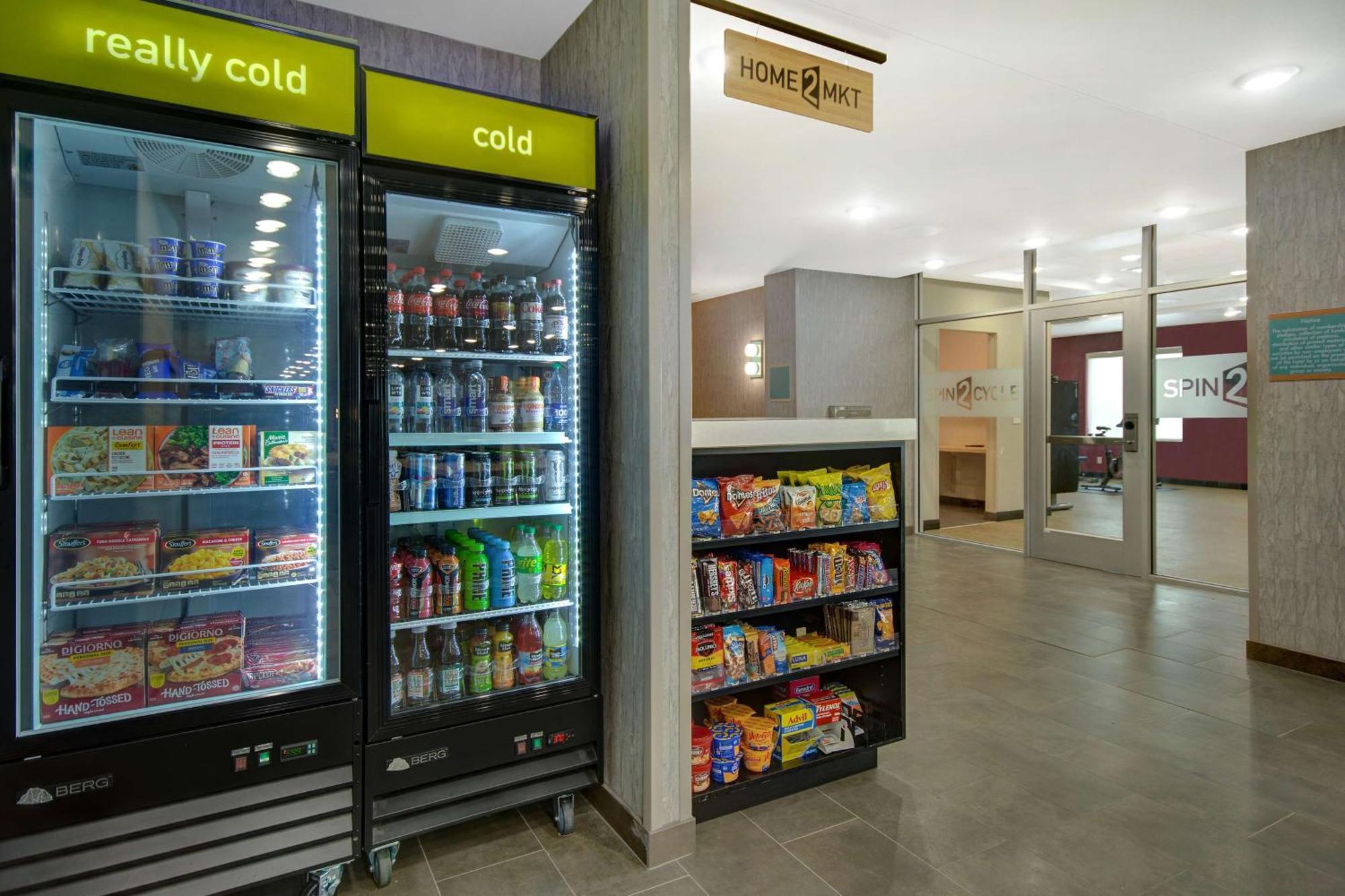 Home2 Suites By Hilton Grand Rapids Airport Kentwood Eksteriør billede